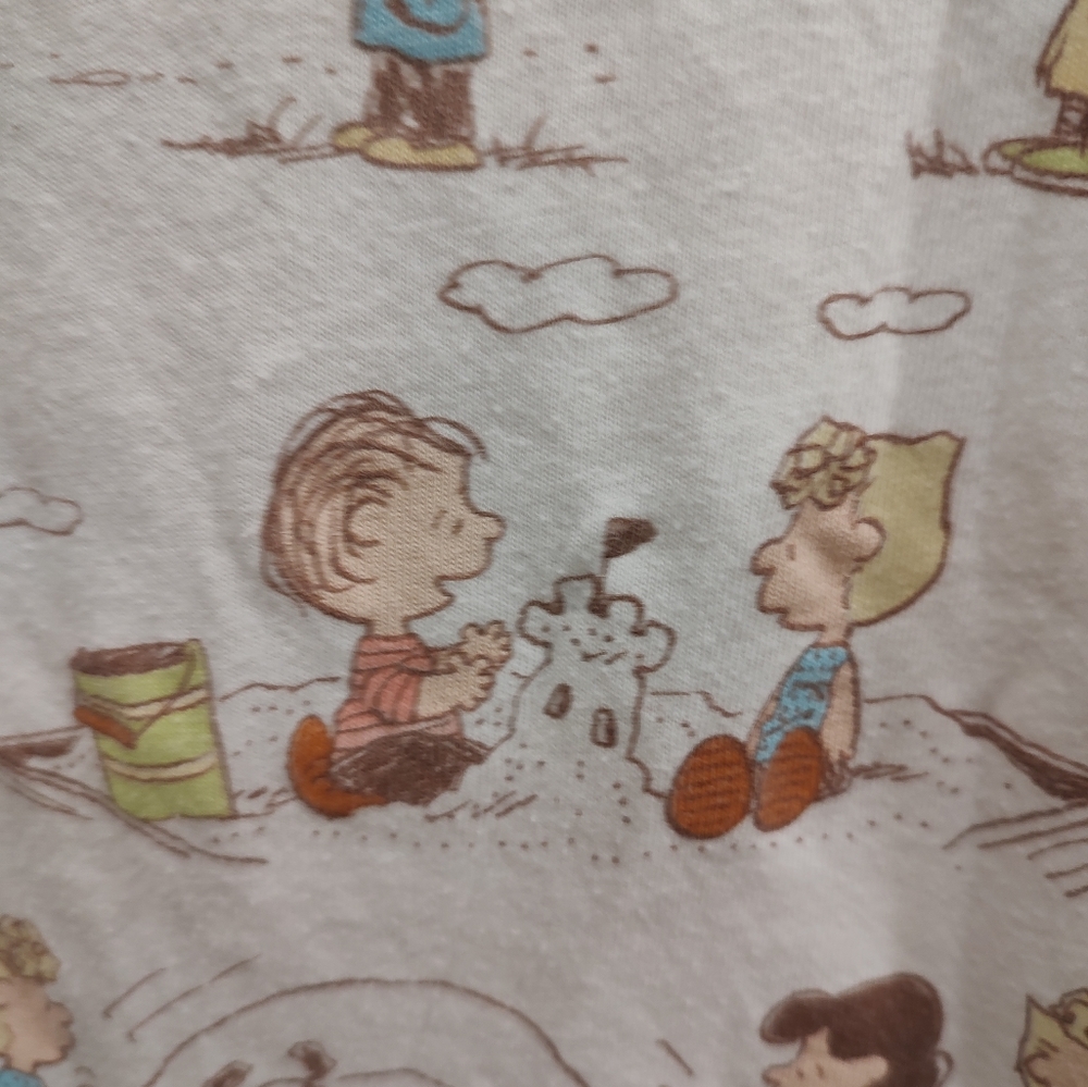 Peanuts Tee - Picture 6 of 8